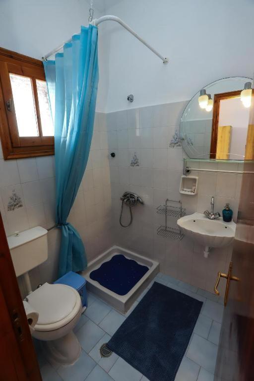 Marianna House Hotel Agios Georgios Pagon Kamer foto